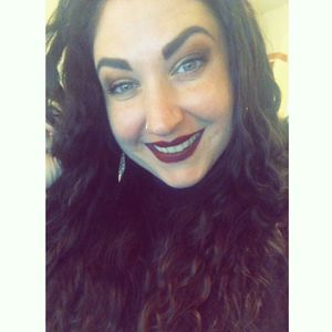 Meet your Posher, Kara